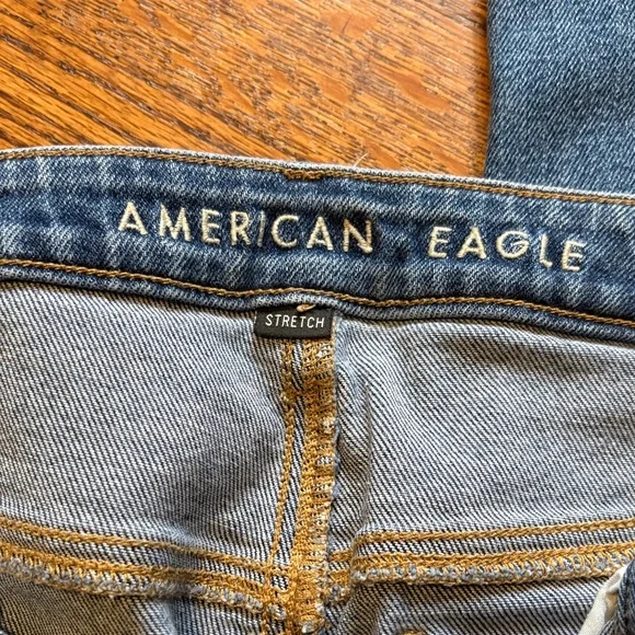 American Eagle Outfitters Blue Hi-Rise Tom-Girl Jeans 10 Long - Picture 4 of 7